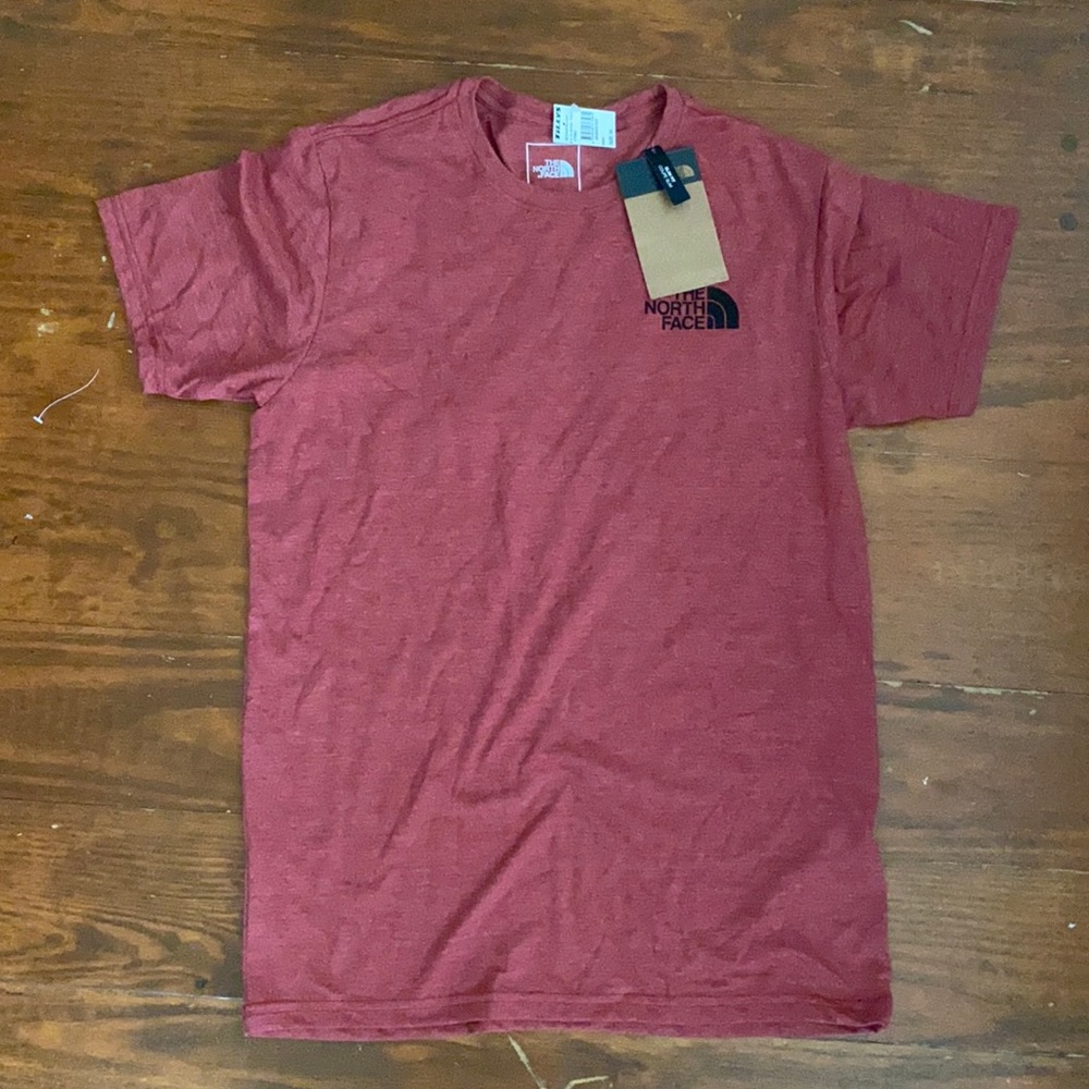 North Face t shirt